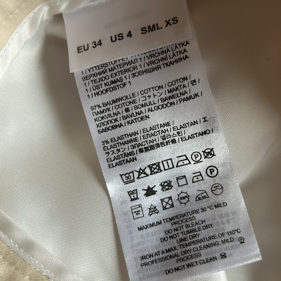 Bogner Lara-1 Bermuda Shorts - Picture 8 of 9